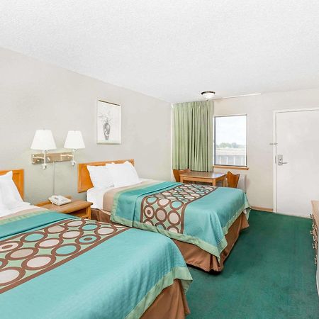 Budgetel Inn & Suites Butler Εξωτερικό φωτογραφία